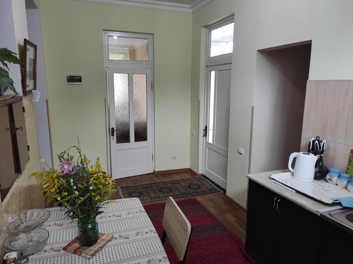Inexpensive House Bed & Breakfast Vanadzor Exterior foto