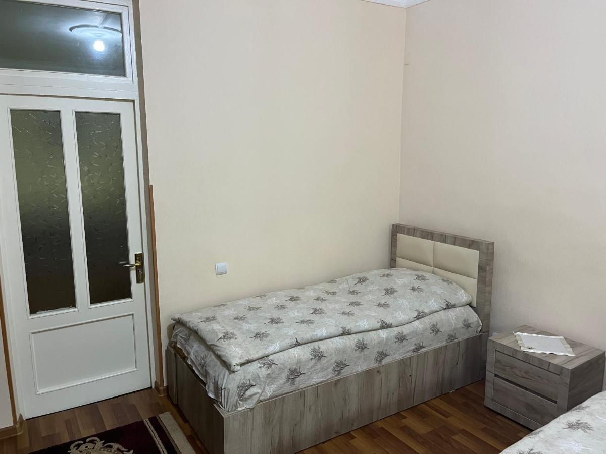 Inexpensive House Bed & Breakfast Vanadzor Exterior foto