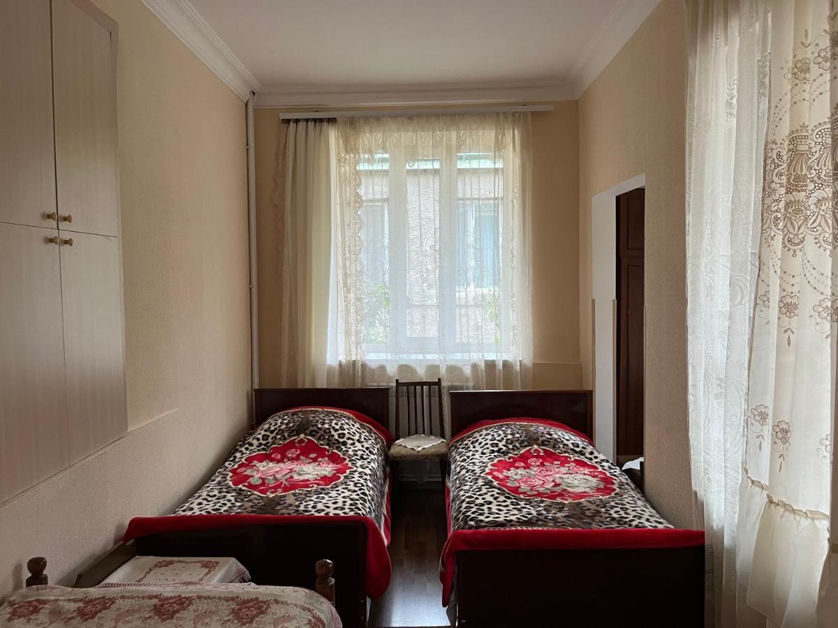 Inexpensive House Bed & Breakfast Vanadzor Exterior foto