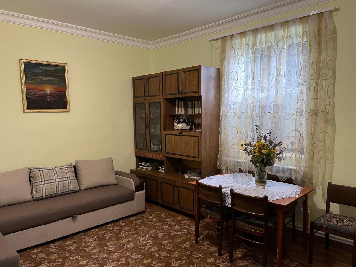 Inexpensive House Bed & Breakfast Vanadzor Exterior foto