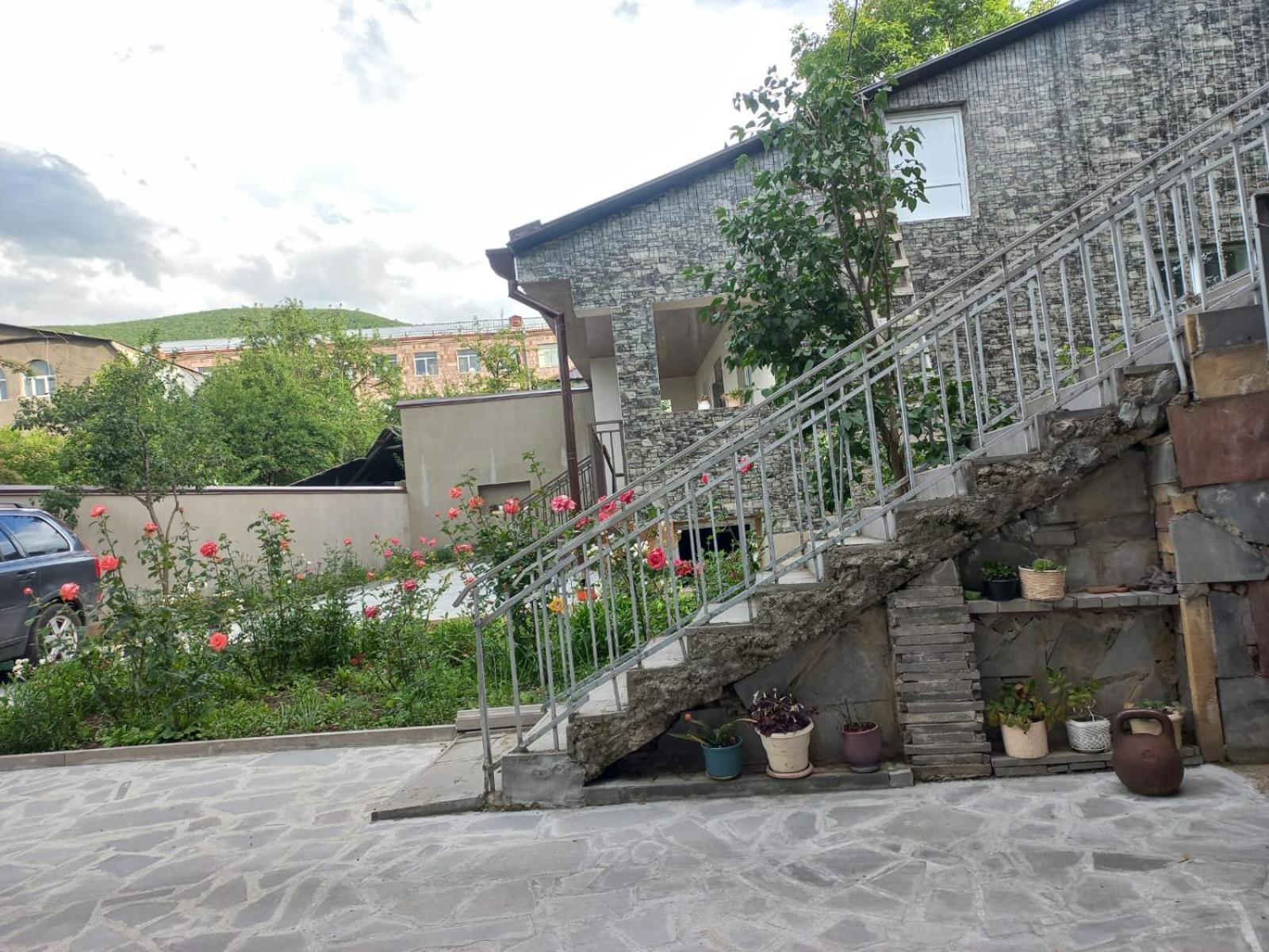 Inexpensive House Bed & Breakfast Vanadzor Exterior foto